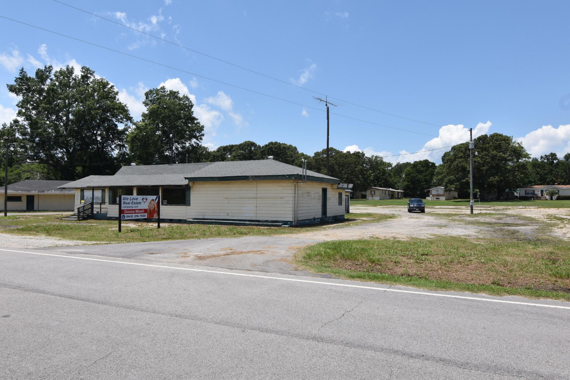 1054 Edgewater Road Photo 40