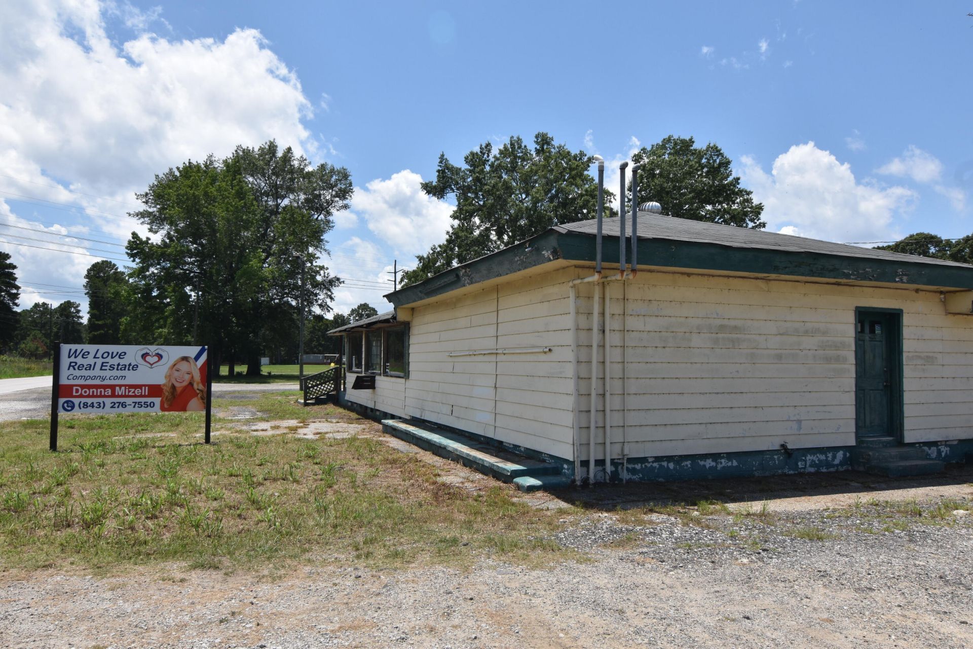 1054 Edgewater Road Photo 41