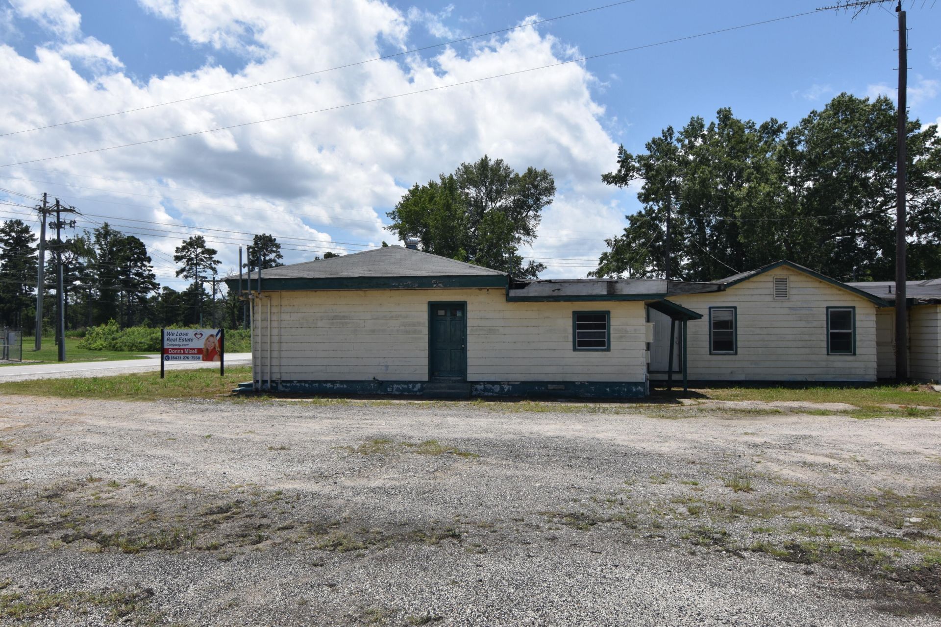 1054 Edgewater Road Photo 43