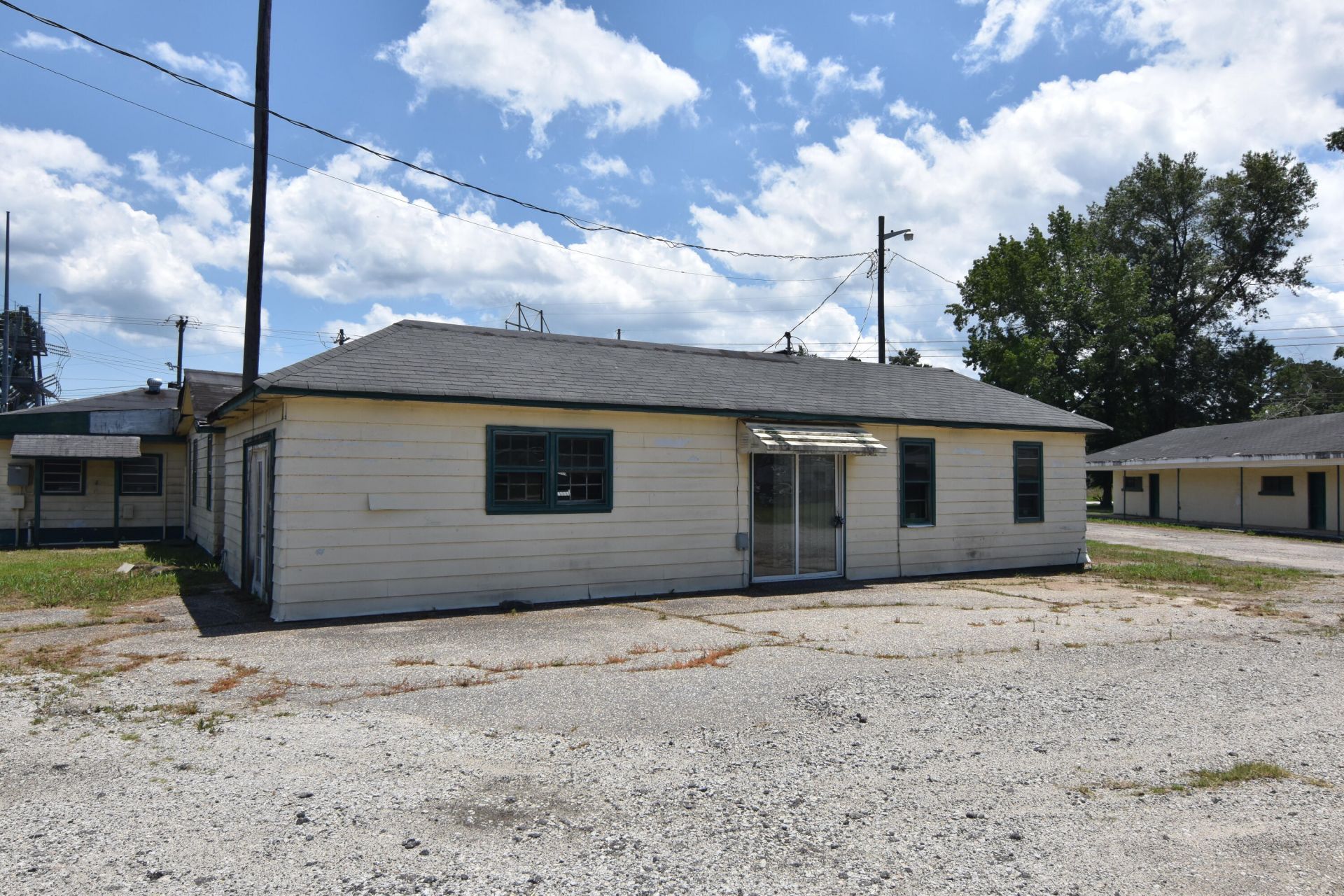 1054 Edgewater Road Photo 49