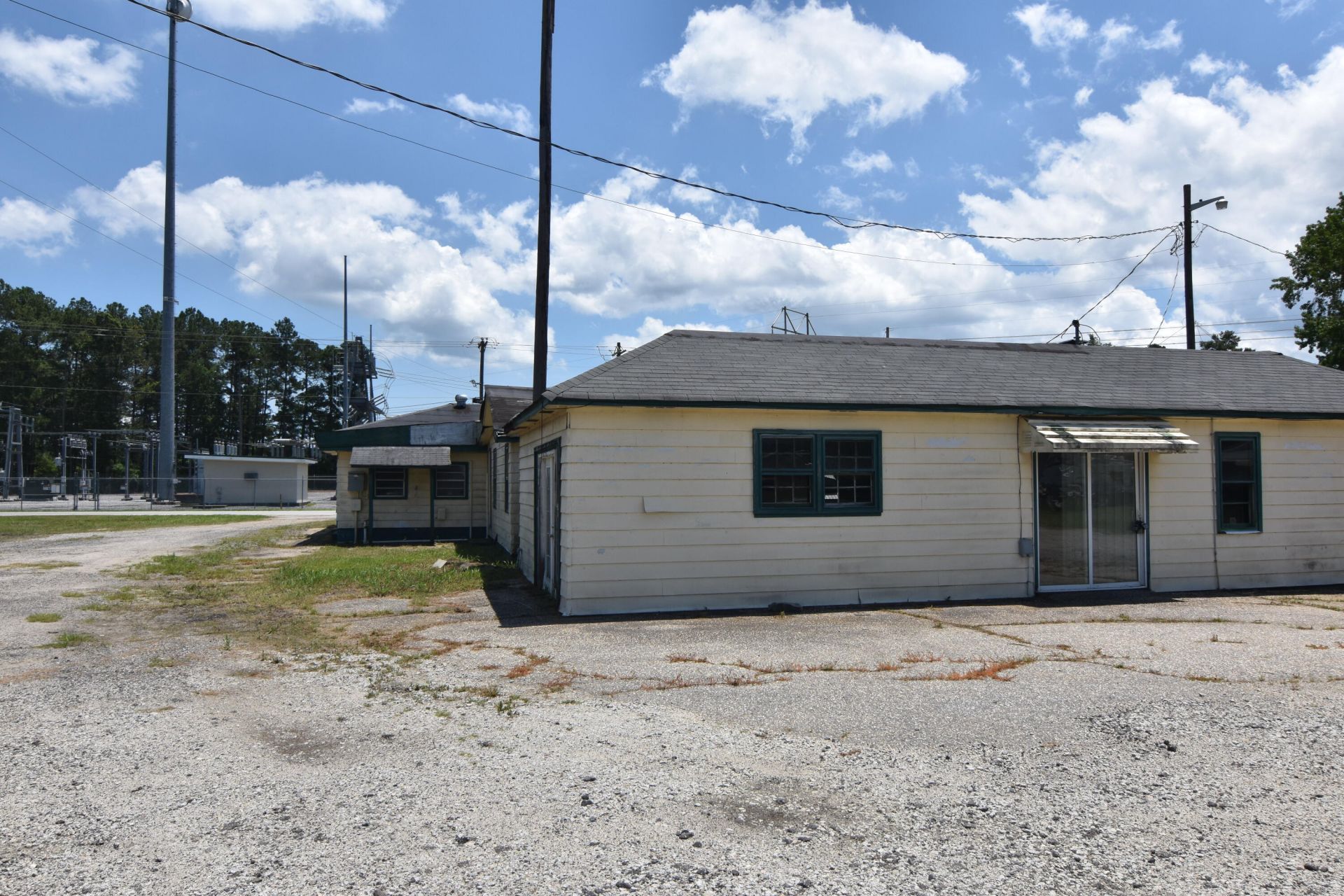 1054 Edgewater Road Photo 50