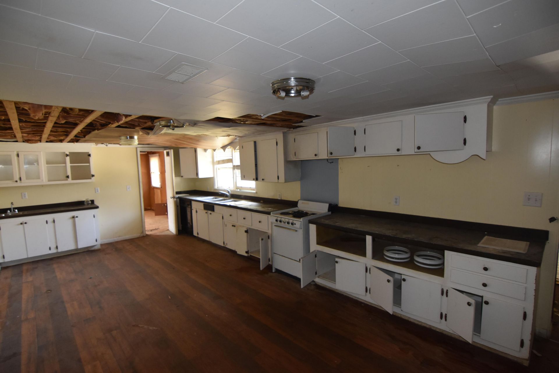 1054 Edgewater Road Photo 71