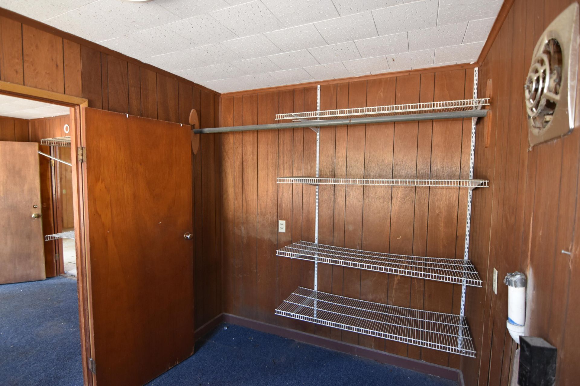 1054 Edgewater Road Photo 76