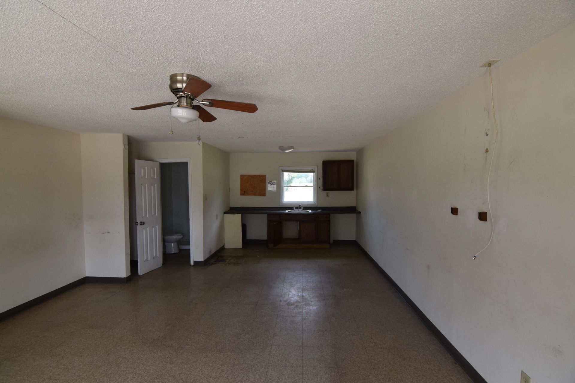 1054 Edgewater Road Photo 97