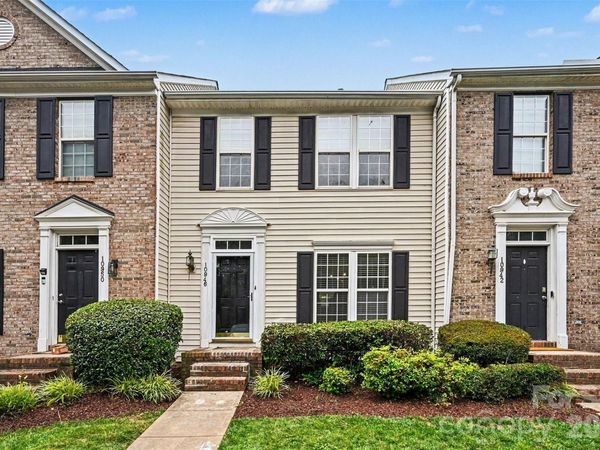 10946 Garden Oaks Lane, Charlotte, NC 28273