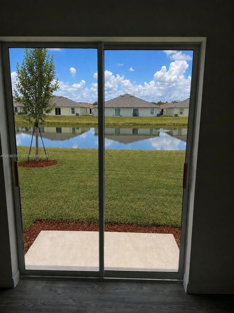 9114 Aegean Cir, Lehigh Acres, FL 33936 Photo