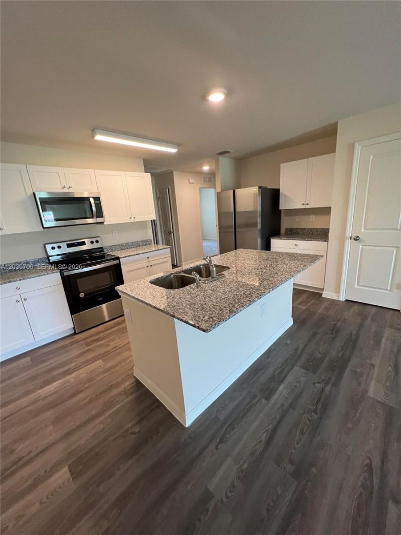 9114 Aegean Cir, Lehigh Acres, FL 33936 Photo