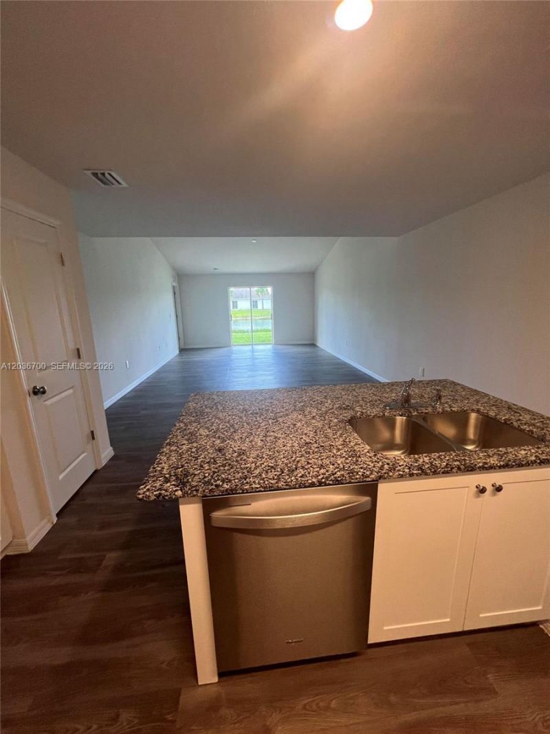 9114 Aegean Cir, Lehigh Acres, FL 33936 Photo