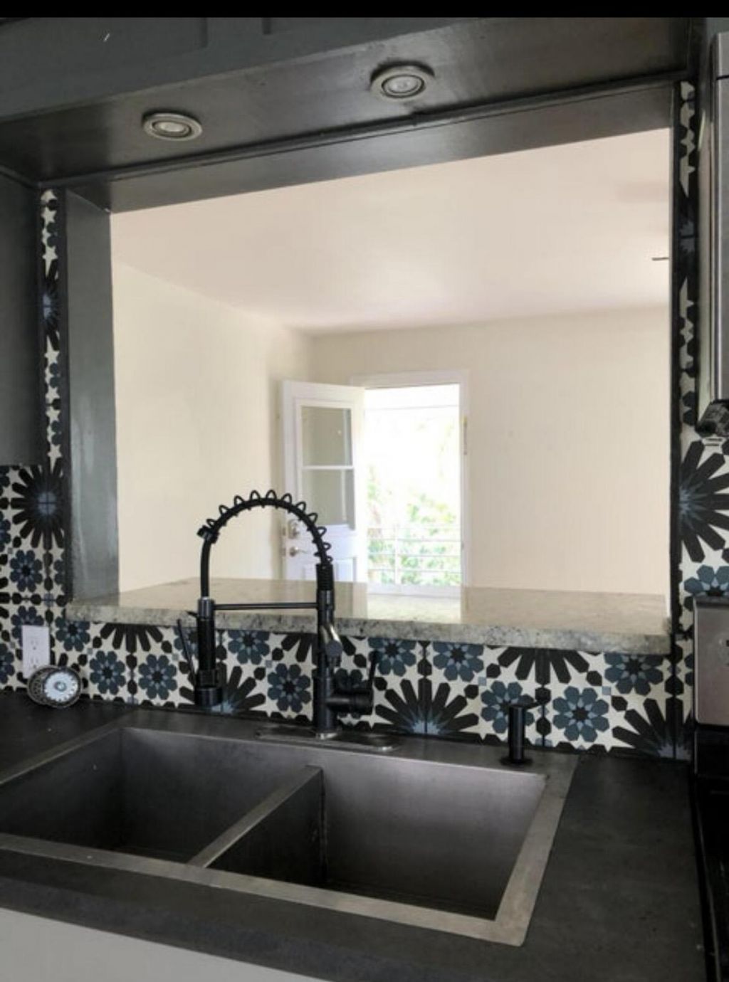 12 S Ocean Breeze, Unit #2, Lake Worth Beach, FL 33460 Photo