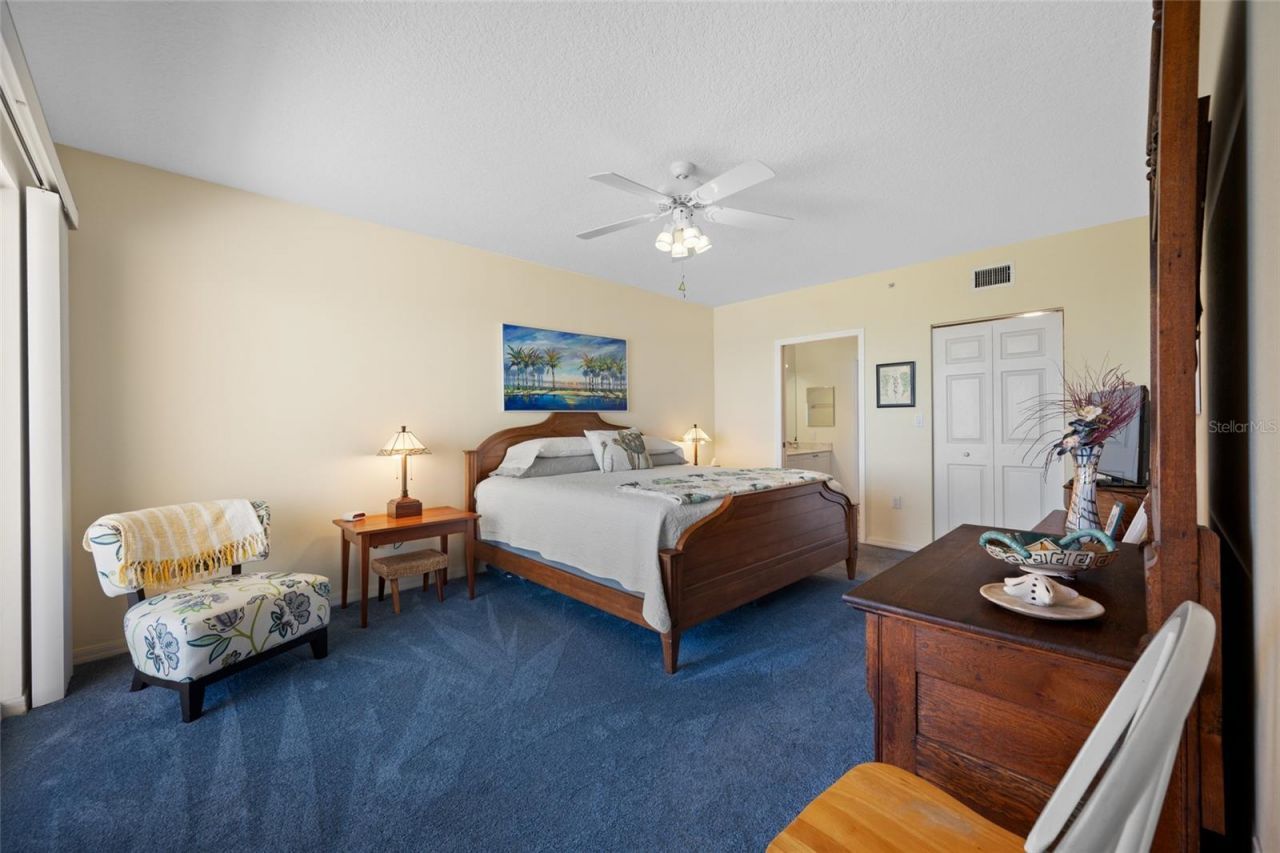 16550 Gulf Boulevard, Unit 645, North Redington Beach, FL 33708 Photo