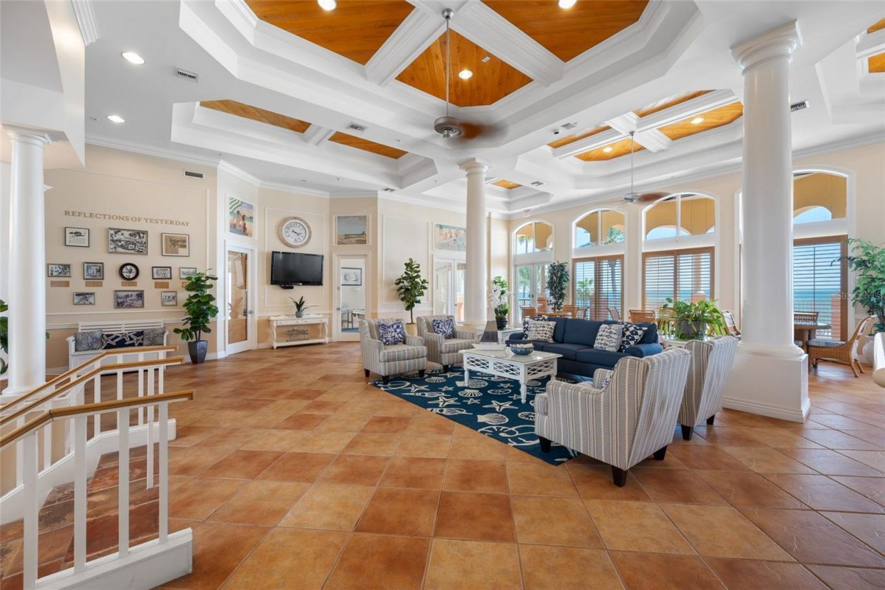 16550 Gulf Boulevard, Unit 645, North Redington Beach, FL 33708 Photo