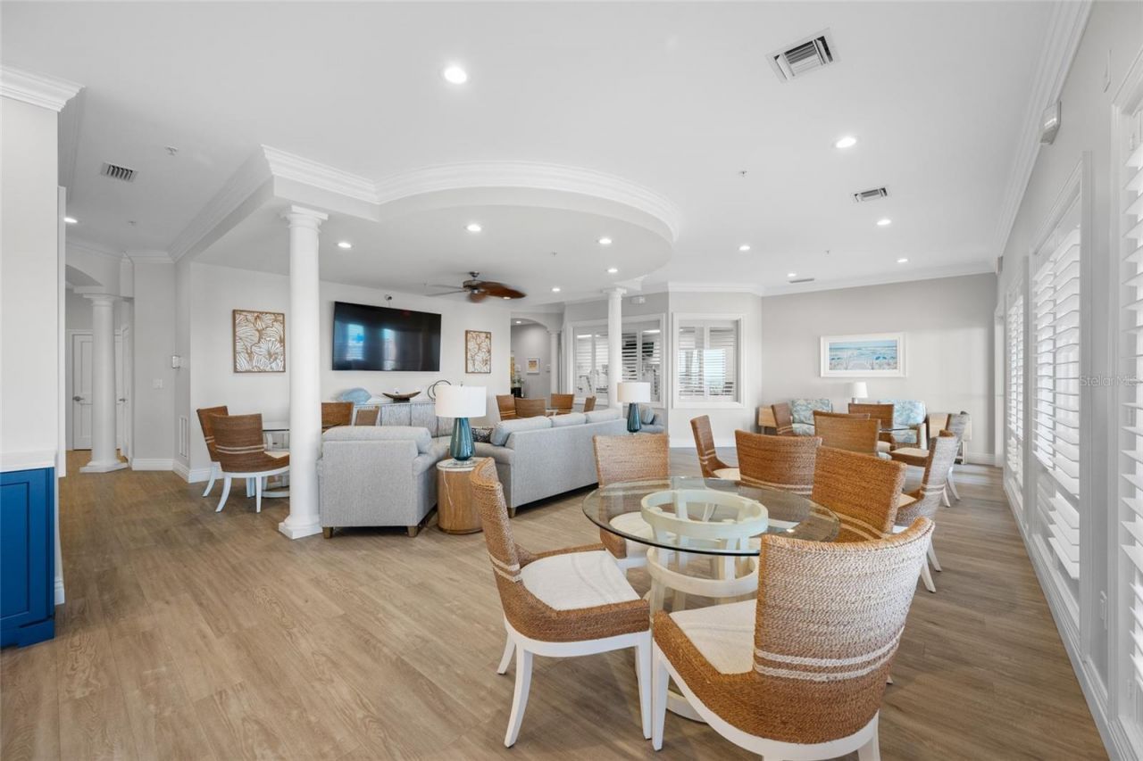 16550 Gulf Boulevard, Unit 645, North Redington Beach, FL 33708 Photo