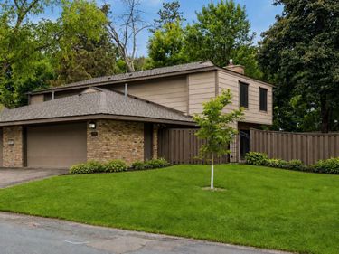 17700 Breconwood Road, Minnetonka, MN 55391