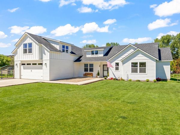 2467 NE Sunset View Lane, Prineville, OR 97754