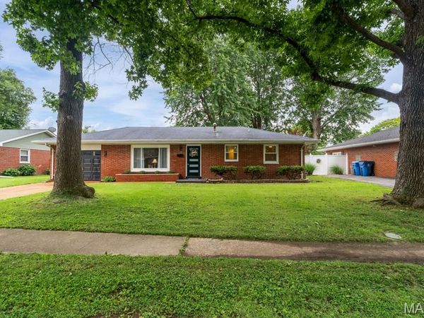 41 Riviera Drive, Granite City, IL 62040