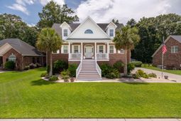 8730 Alexandria Drive photo 4