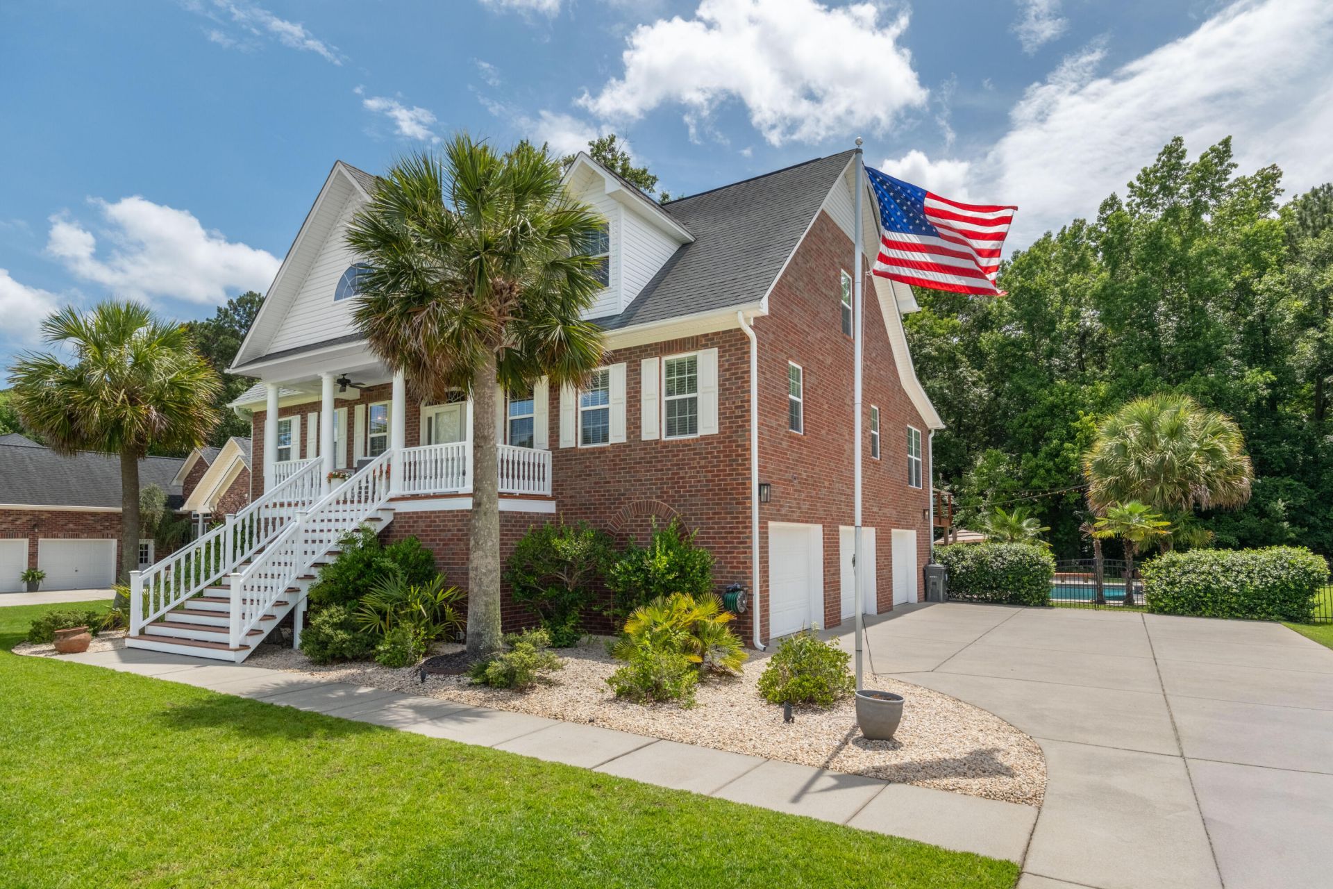 8730 Alexandria Drive Photo 4