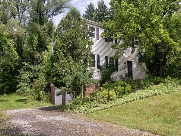 2551 Cole Road , Wexford, PA 15090