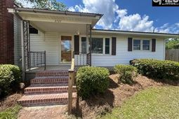 2727 College Street photo 4