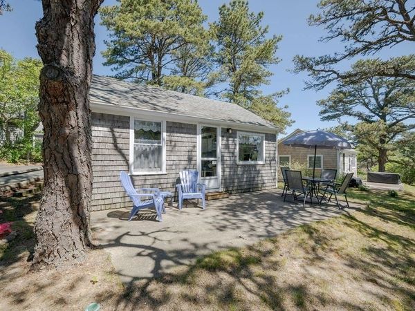 420 Chequessett Neck Rd, Unit J, Wellfleet, MA 02667
