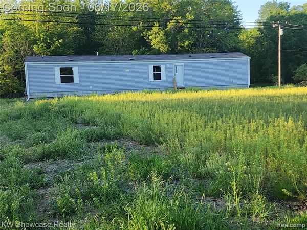 7240 PUTTYGUT Road , China Twp, MI 48054