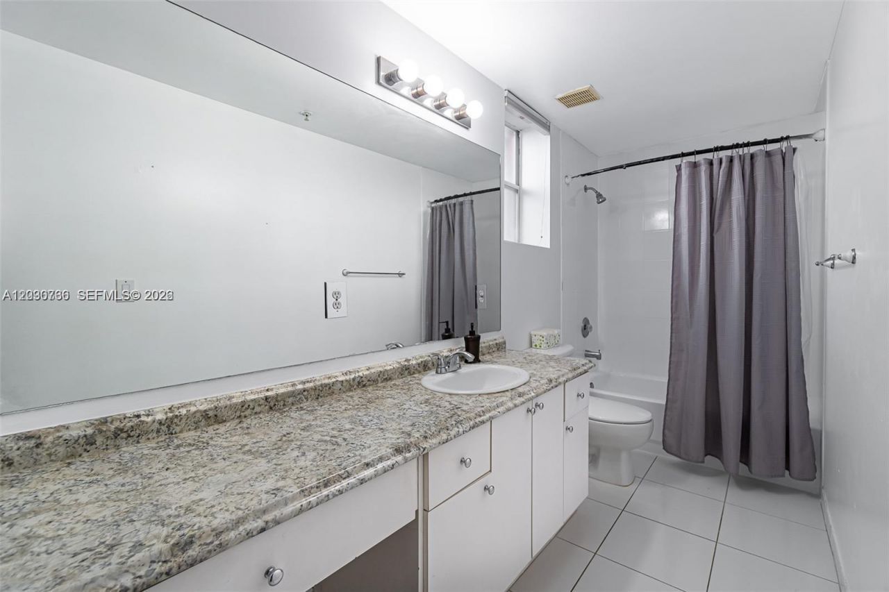 6340 NW 114th Ave , Unit 134, Doral, FL 33178 Photo