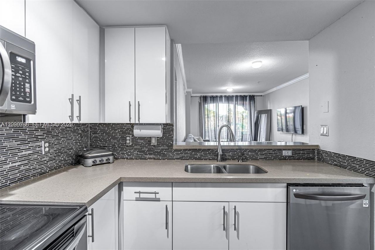 6340 NW 114th Ave , Unit 134, Doral, FL 33178 Photo