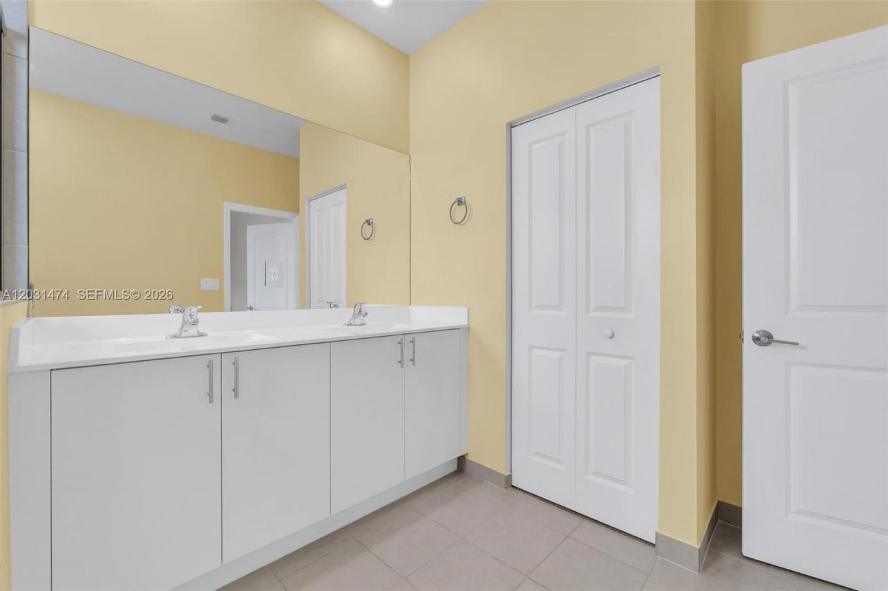 23082 SW 129th Ct, Miami, FL 33170 Photo