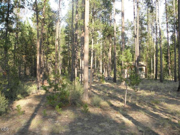 15855 Twin Drive, La Pine, OR 97739