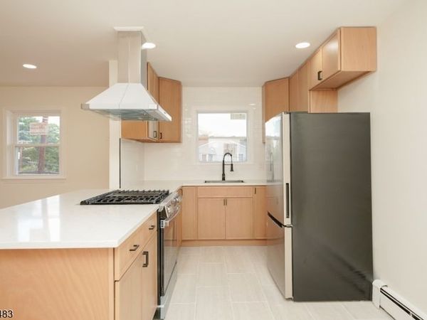 41 River Edge Rd, Unit 2L, River Edge, NJ 07661