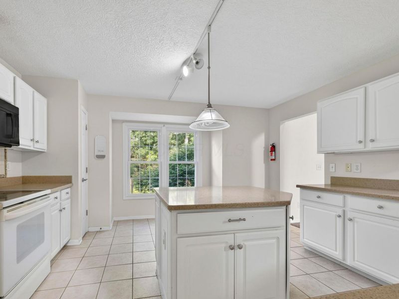 1422 Reserve Drive, Reynoldsburg, OH 43068 Photo 12