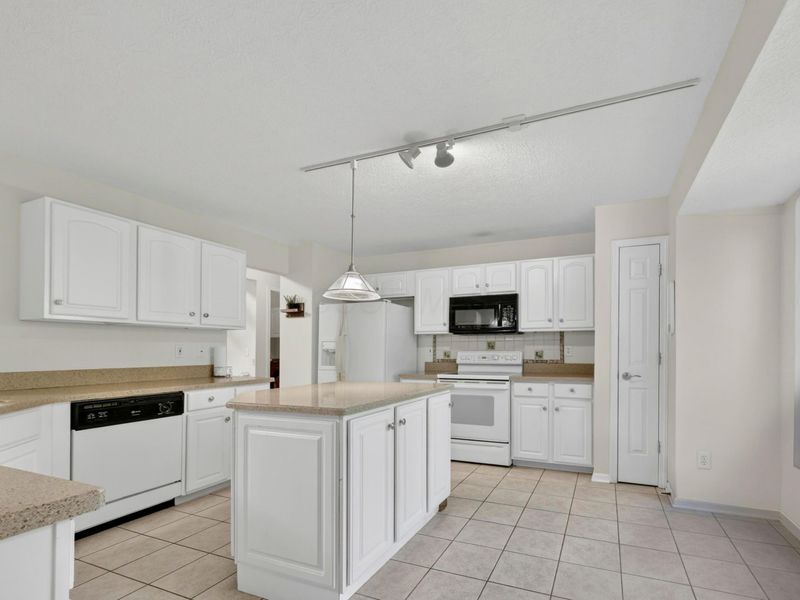 1422 Reserve Drive, Reynoldsburg, OH 43068 Photo 13