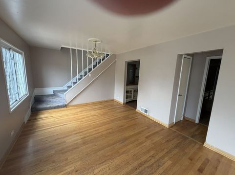 Main Photo