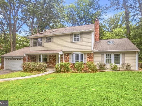 1023 MILLSTREAM DRIVE, MALVERN, PA 19355