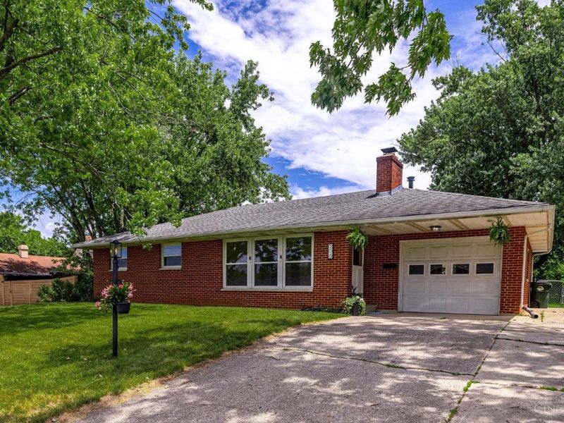 206 Lawrence Avenue, Miamisburg, OH 45342 Photo 1