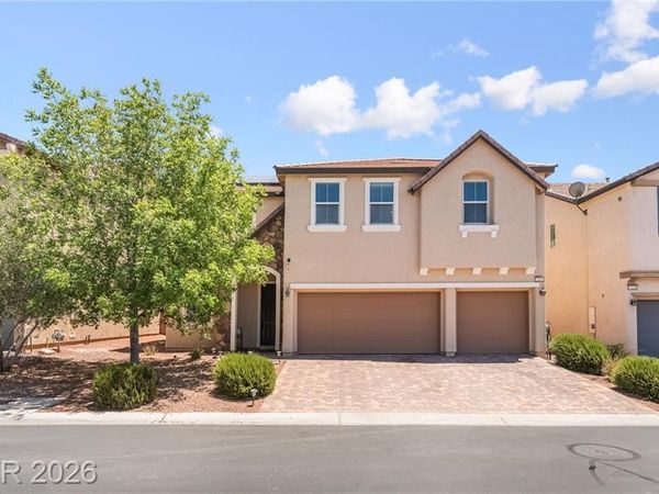 7042 Chestnut Valley Street , Las Vegas, NV 89166