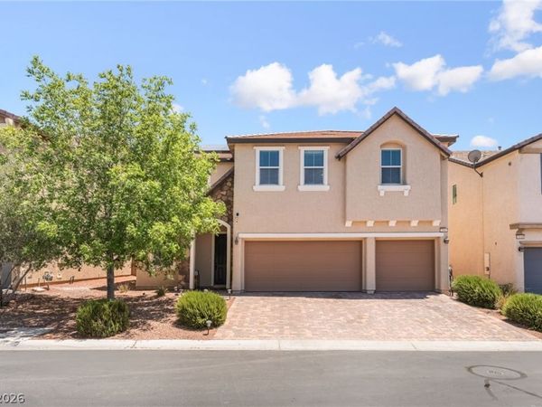 7042 Chestnut Valley Street , Las Vegas, NV 89166