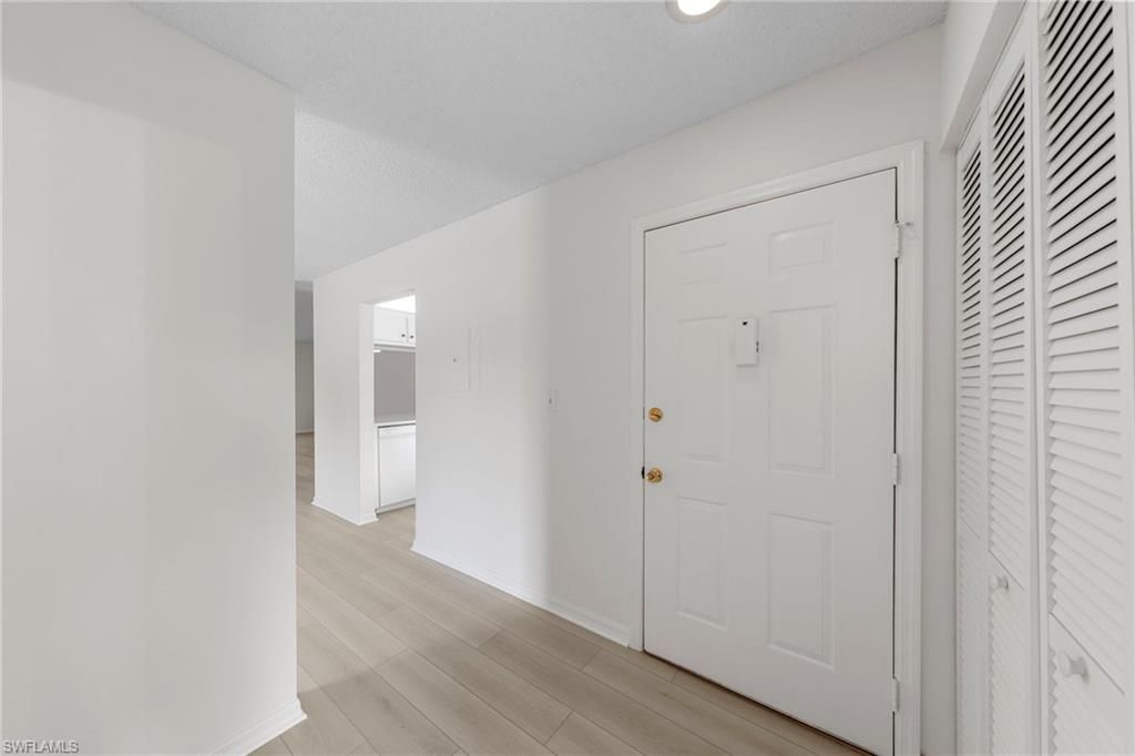 9265 Lake Park Dr , Unit 201, Fort Myers, FL 33919 Photo