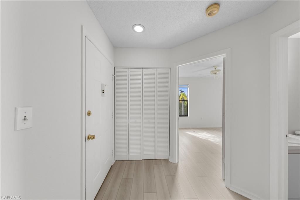 9265 Lake Park Dr , Unit 201, Fort Myers, FL 33919 Photo