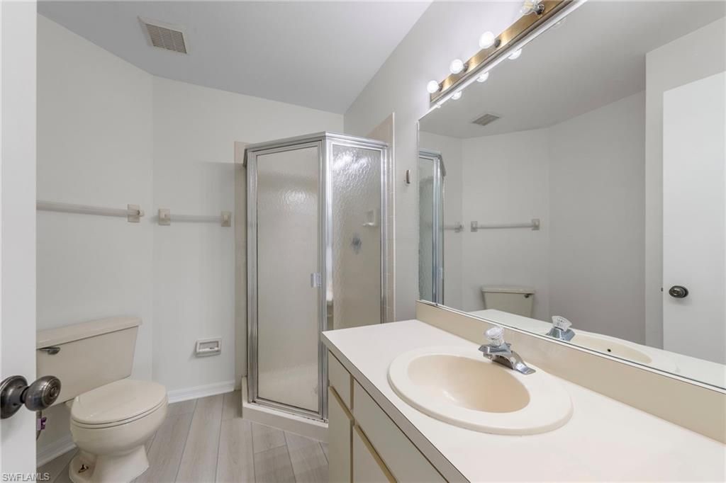 9265 Lake Park Dr , Unit 201, Fort Myers, FL 33919 Photo