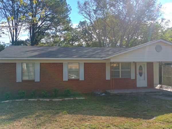 1730 Arch Street, Batesville, AR 72501