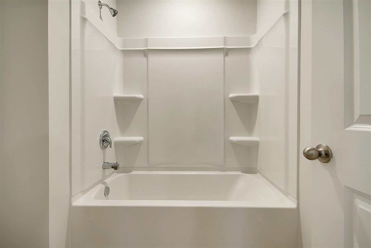 1207 Tibetan St. Photo 12