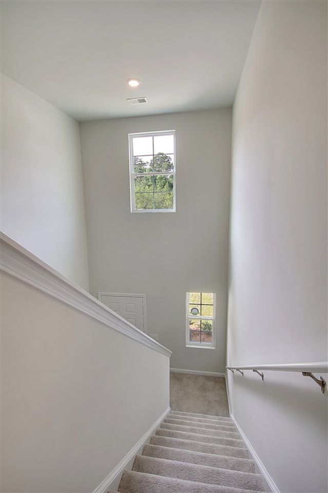 1207 Tibetan St. Photo 15