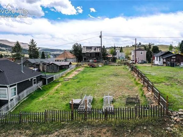 214 W Carr Avenue, Cripple Creek, CO 80813