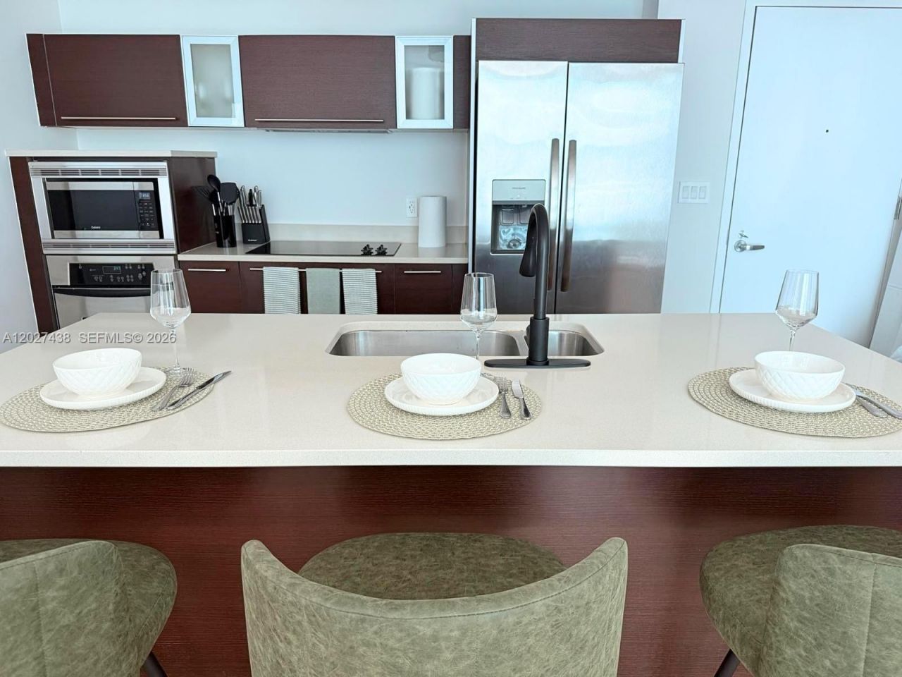1900 N Bayshore Dr, Unit 1417, Miami, FL 33132 Photo