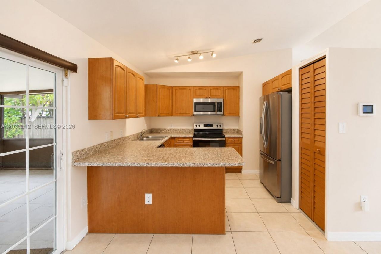 19103 SW 319th St , Homestead, FL 33030 Photo