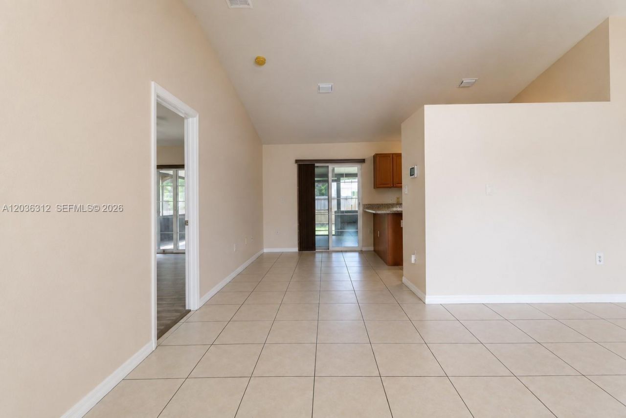 19103 SW 319th St , Homestead, FL 33030 Photo