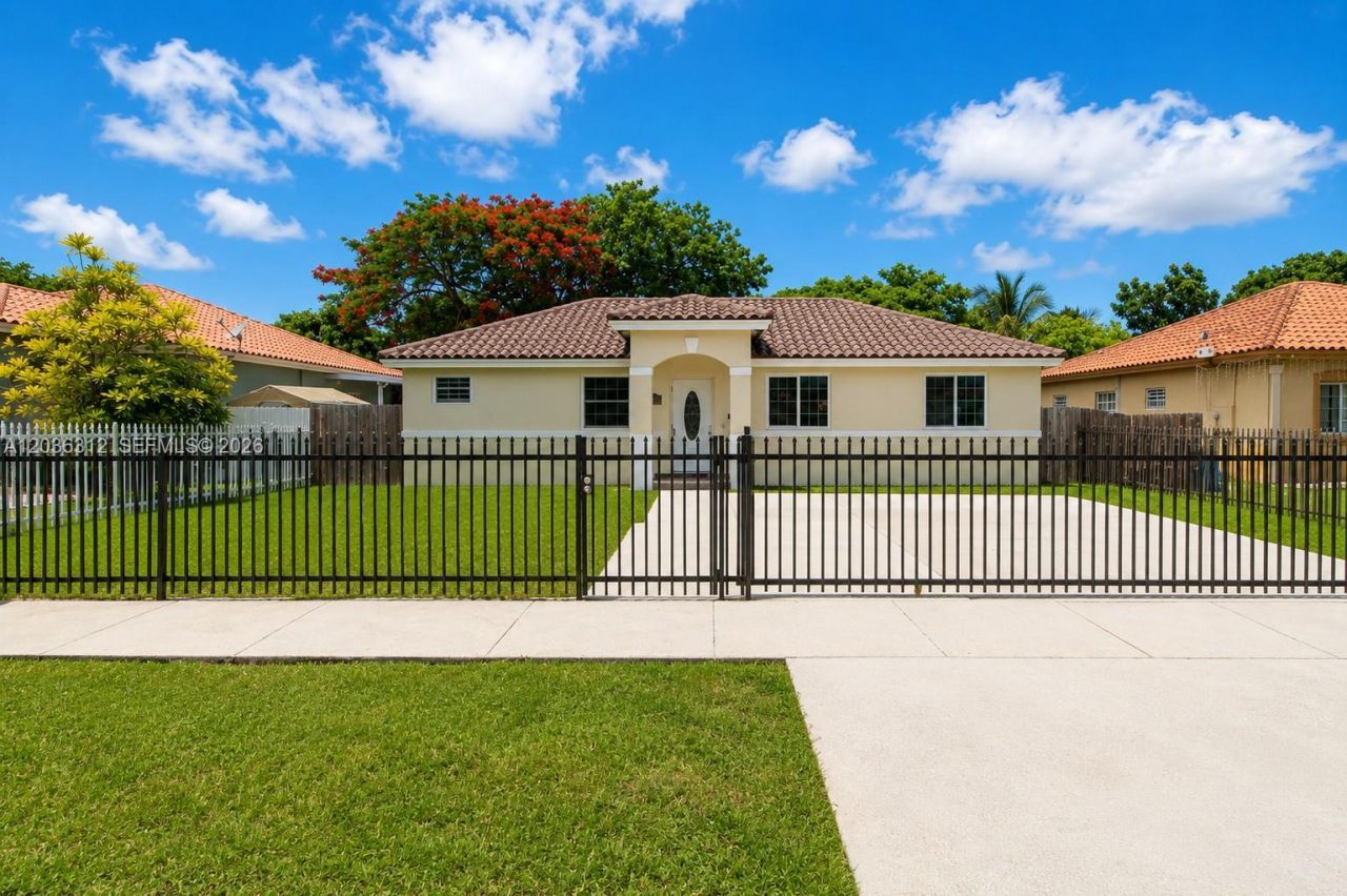 19103 SW 319th St , Homestead, FL 33030 Photo