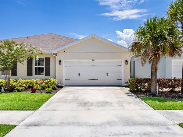 843 Persimmon Place, Fort Pierce, FL 34981