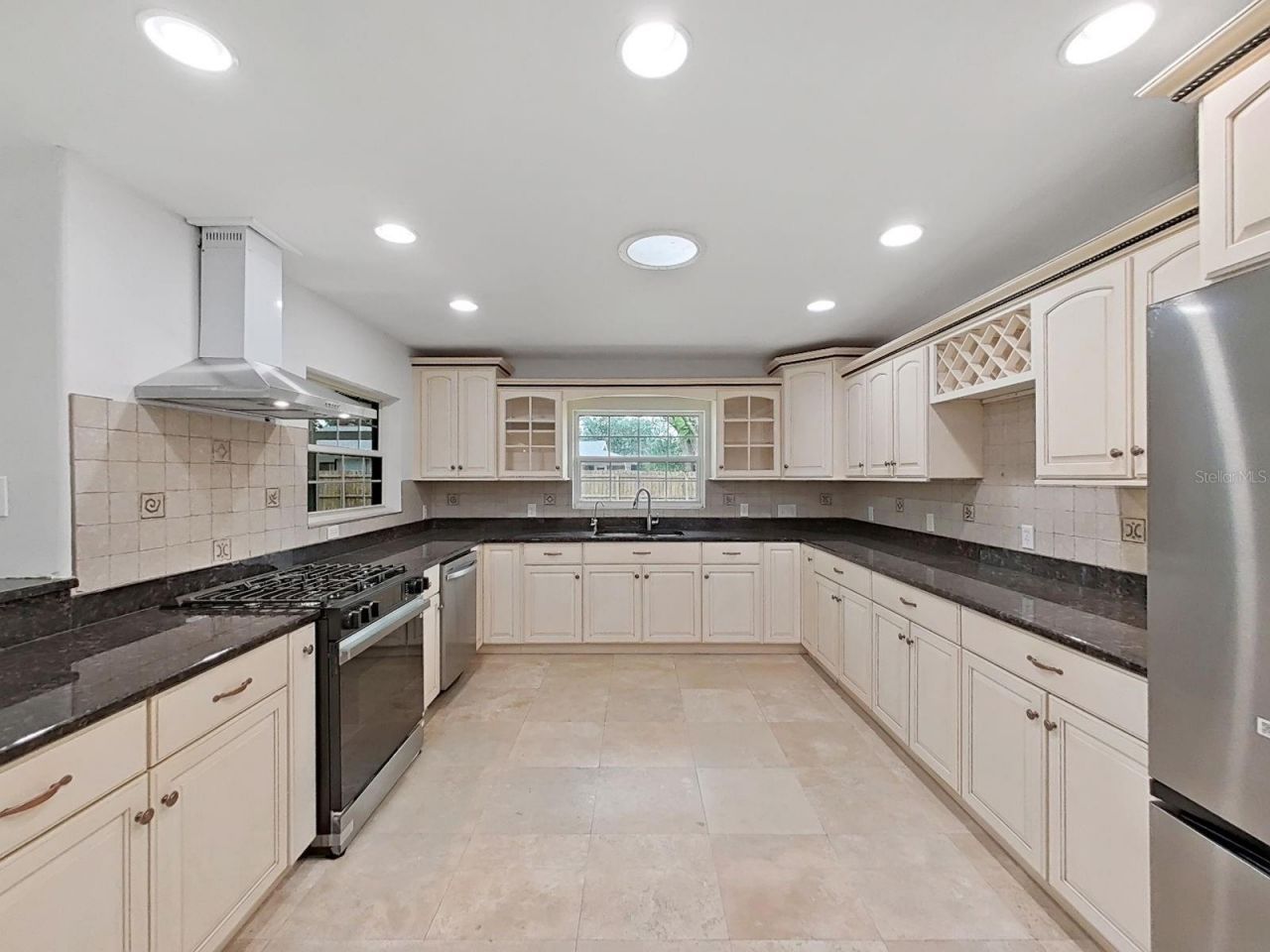 3322 Schefflera Road, Tampa, FL 33618 Photo